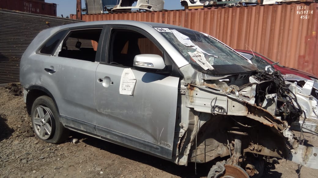  Kia SORENTO 2013    EN DESARME